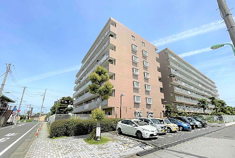 ライオンズ　三郷